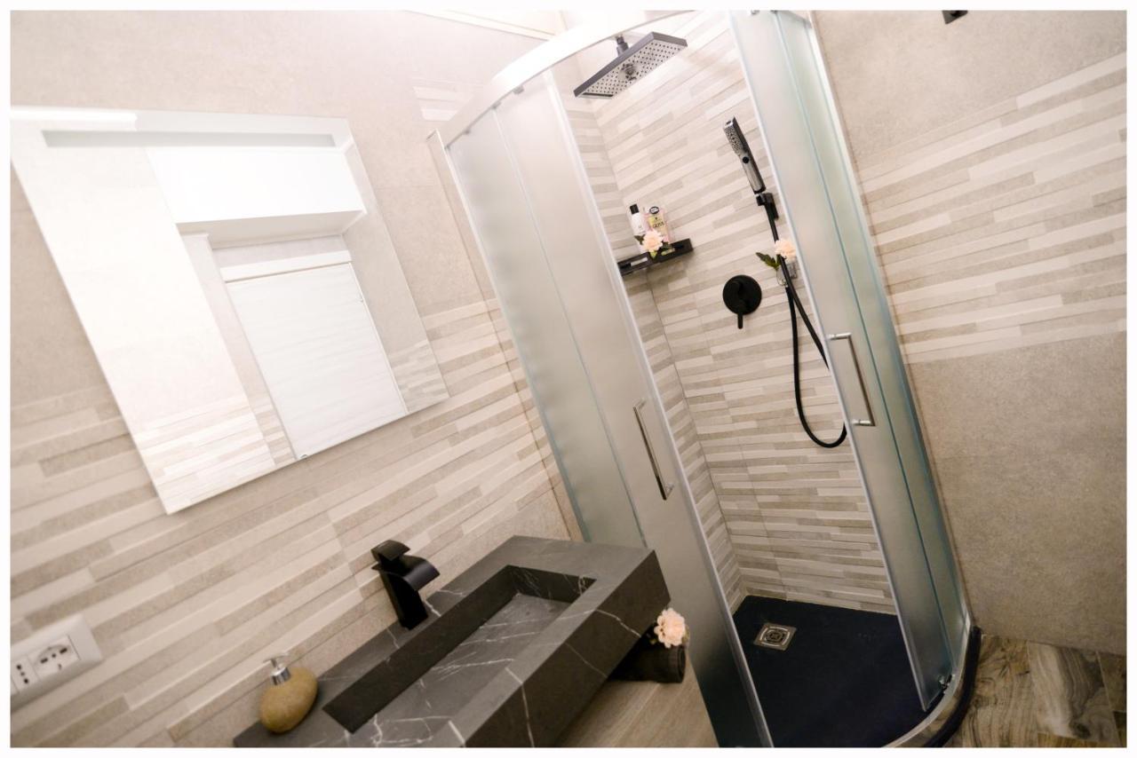 Il Villino Apartments Bari Luaran gambar